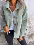 Fashion-Forward Warm Jacket for the Autumn Season – Olivia