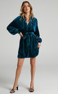 Velvet Evening Dress – Sophisticated & Elegant Look – Sophia