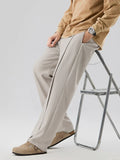 Wide-Leg Pleated Trousers for Versatile Everyday Comfort
