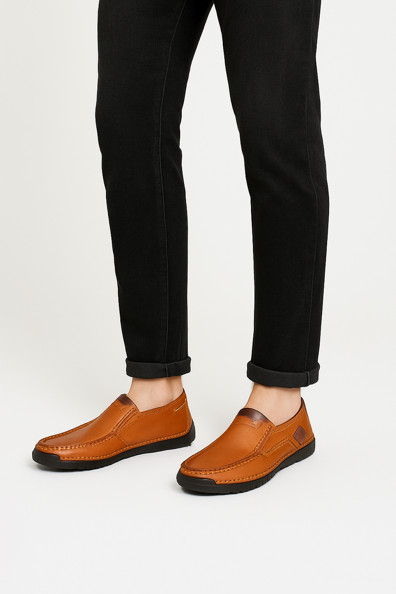 Men’s Classic Leather Slip-On Shoes for Comfort & Style – Daniel