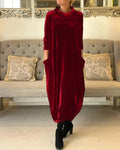 Luxurious Velvet Maxi Dress with Long Sleeves and Convenient Pockets – Sophia
