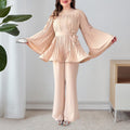 Sophisticated Pleated Two-Piece Suit, Modern & Chic – Sophia