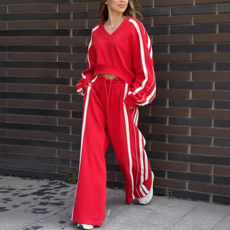 Relaxed V-Neck Sweatshirt and Flowy Wide-Leg Pants Set – Emily