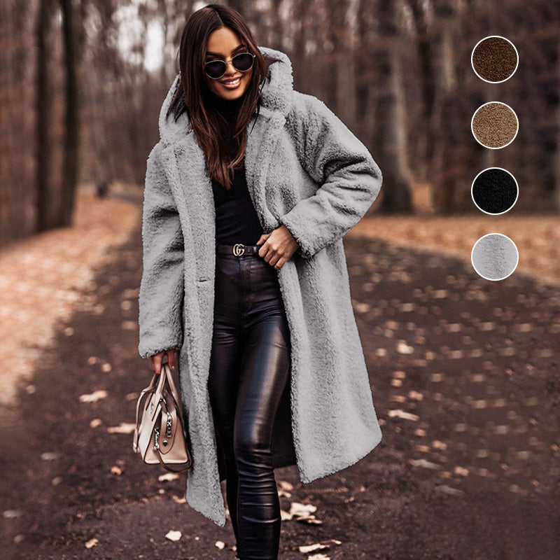 Luxurious Hooded Wool Coat with Soft Velvet Lining – Emily