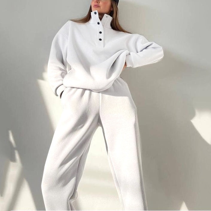 Trendy Women's Lounge Set with Functional Pockets – Emma