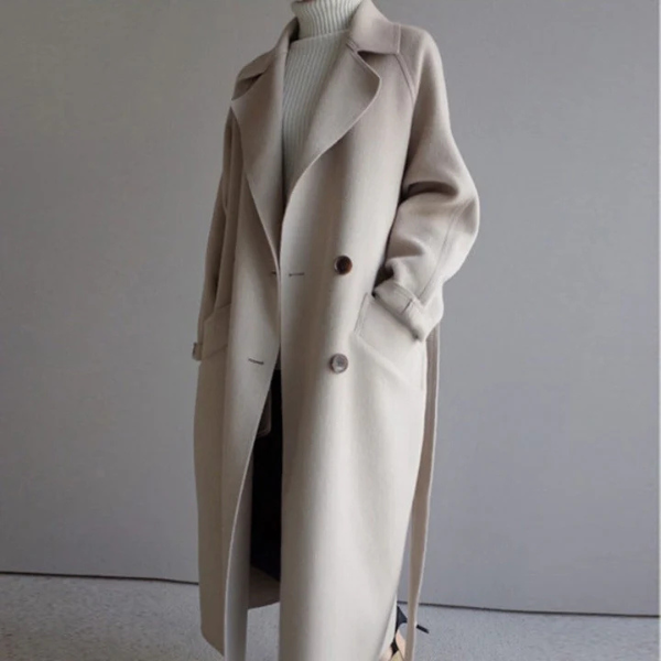 Women’s Longline Coat – Sleek & Warm Winter Essential – Amelia