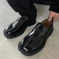 Men's Dress Shoes with Distinctive Split-Toe Detailing – James