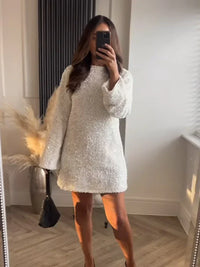 Chic Back Bow Dress – Elegant Statement for Special Occasions – Sophia