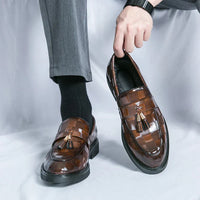Handcrafted Leather Loafers for Men with Classic Design – Ethan