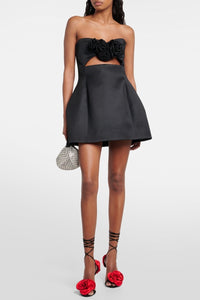 Elegant Strapless Dress with Chic Cutout Details – Olivia