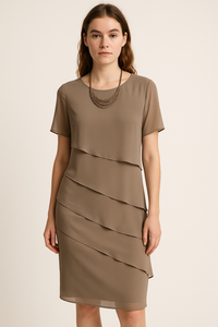 Chic Formal Dress – Flattering Fit for Special Events – Isabella