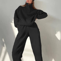 Trendy Women's Lounge Set with Functional Pockets – Emma